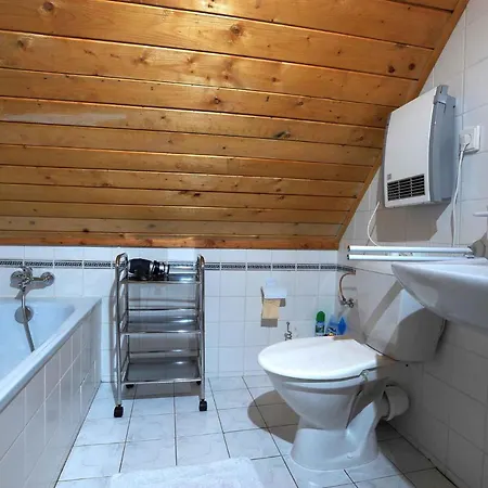 Apartamento 7 *